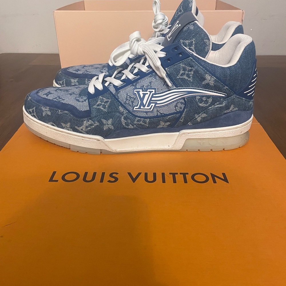 Louis Vuitton Blue Men's Sneakers - Picture 3 of 7